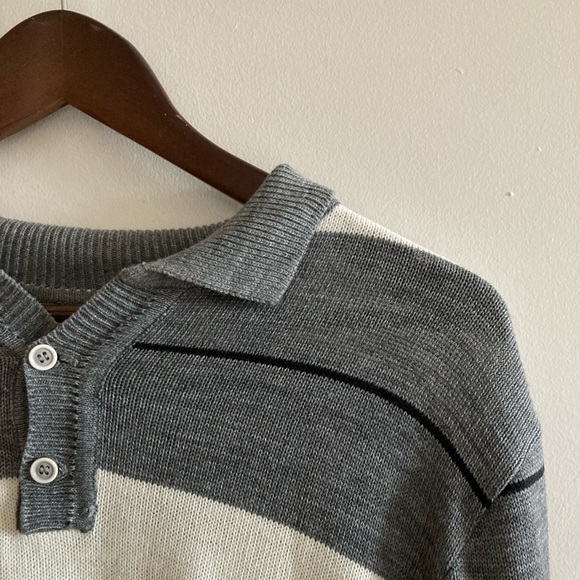 Nice and Warm Sweater - Picture 2 of 7